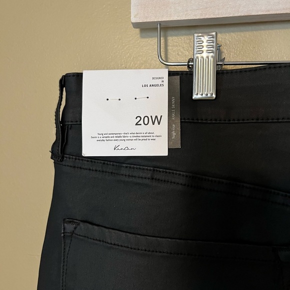 Kancan Bombay High Rise Skinny Jeans NWT - Picture 6 of 9
